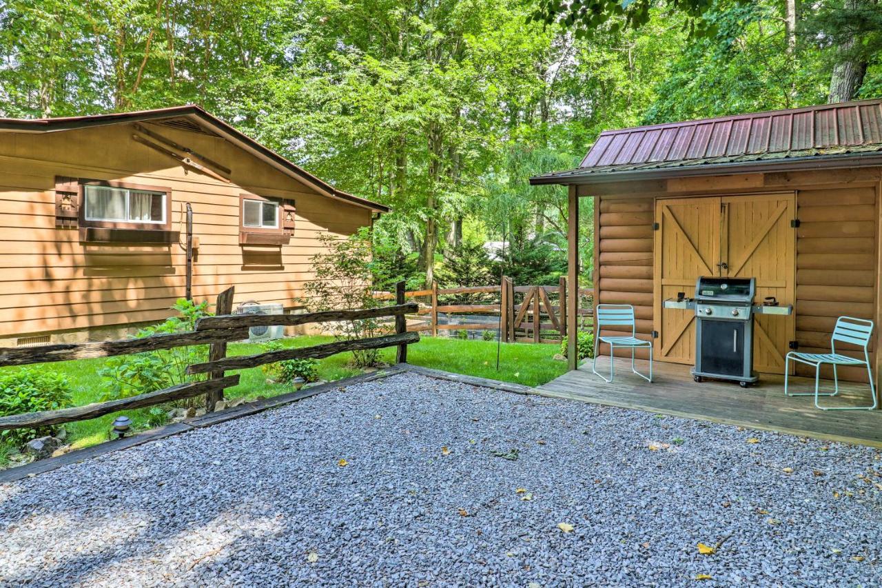 Hidden Creekside Cottage with Hot Tub&Grill! Maggie Valley Buitenkant foto